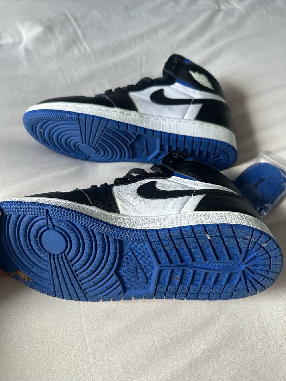 Nike Air Jordan 1 - Black White Blue - Picture 5 of 5